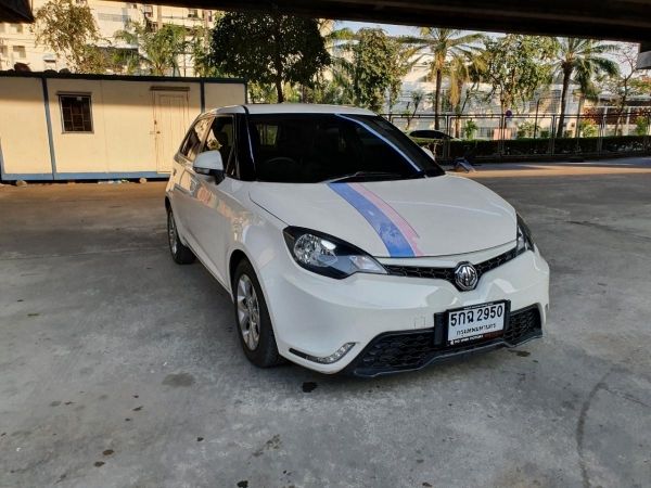 MG 3 1.5 X Sunroof AT ปี2016